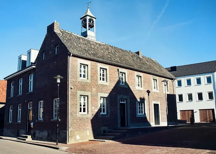 Maison Village